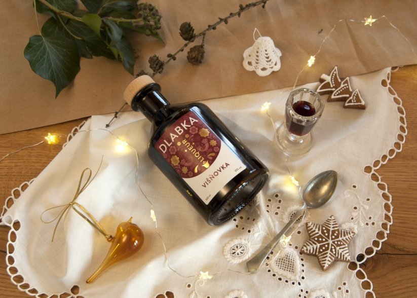 VIŠŇOVKA LIQUEUR 35% 0,5L - Balení: Bez krabičky + 0 Kč